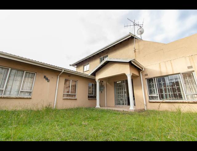4 BEDROOM HOUSE TO LET IN WESTCLIFF